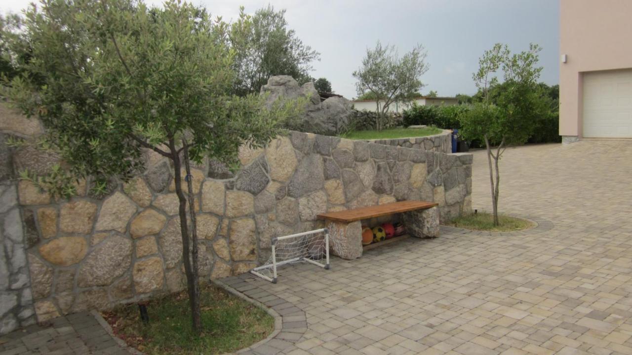 Natasa Apartments Krk Vrh  Exterior photo